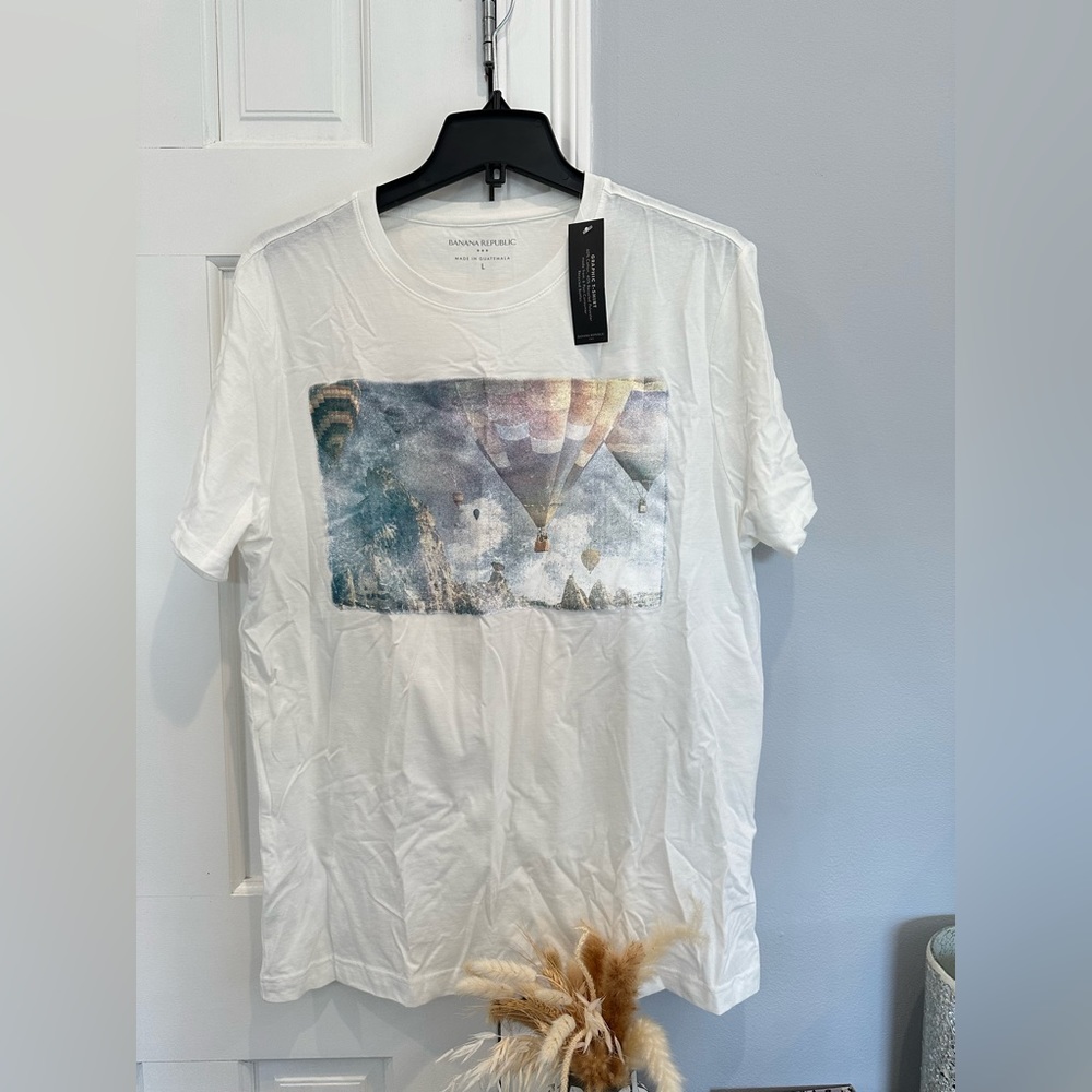 Banana Republic Graphic Tee T-shirt